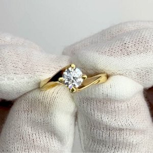 31506 18ct Yellow Gold Flame Design Diamond Engagement Ring 0.53 ct