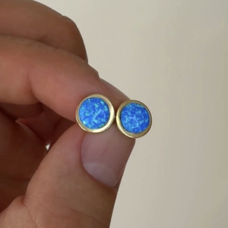 1-14-ct-yellow-gold-blue-opal-triplet-studs-93604